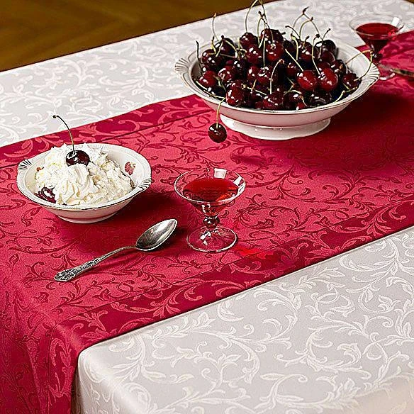 Bieżnik na stół plamoodporny, bordowy, mankiet 5 cm - Are