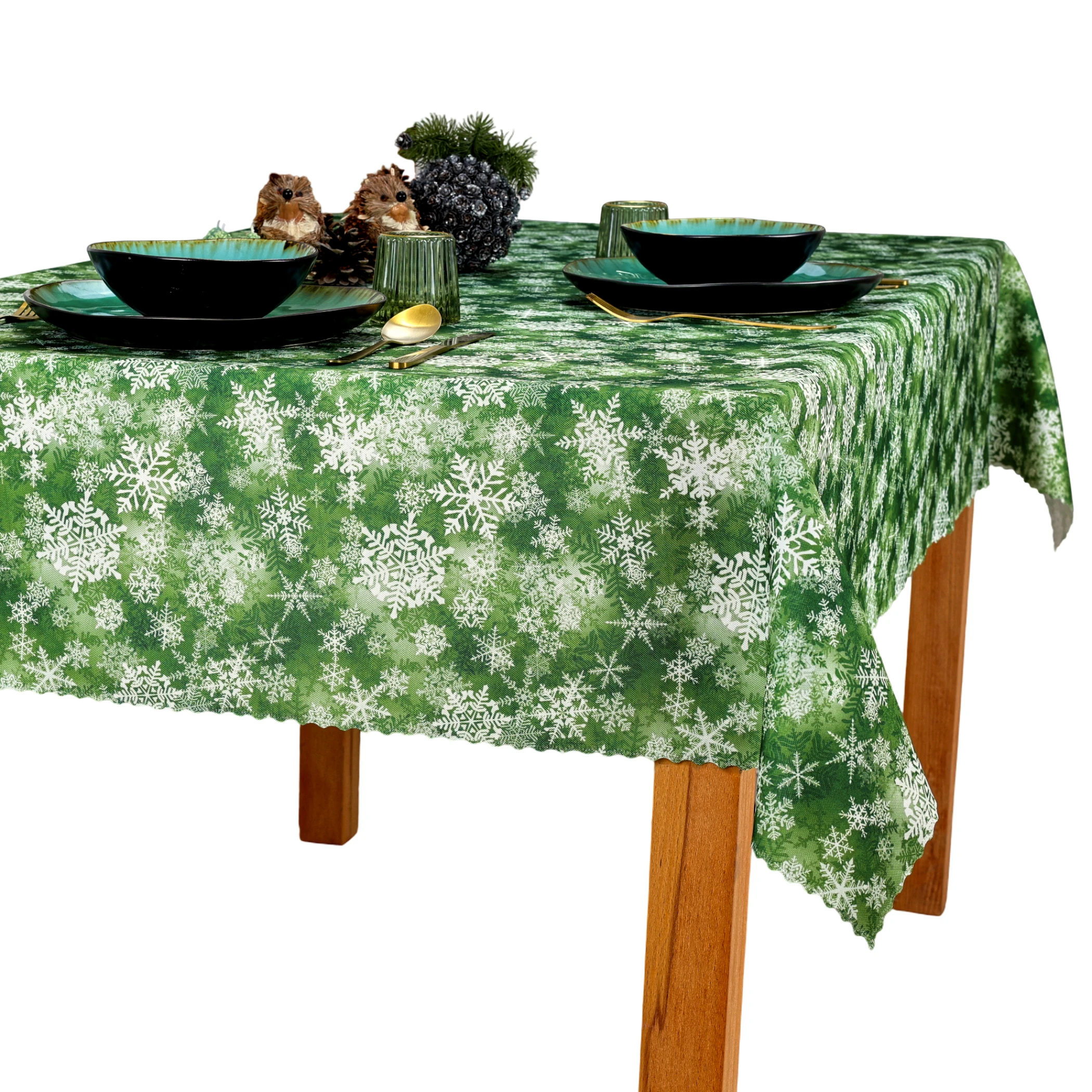 Obrus Bożonarodzeniowy Plamoodporny Zielony w Śnieżynki  