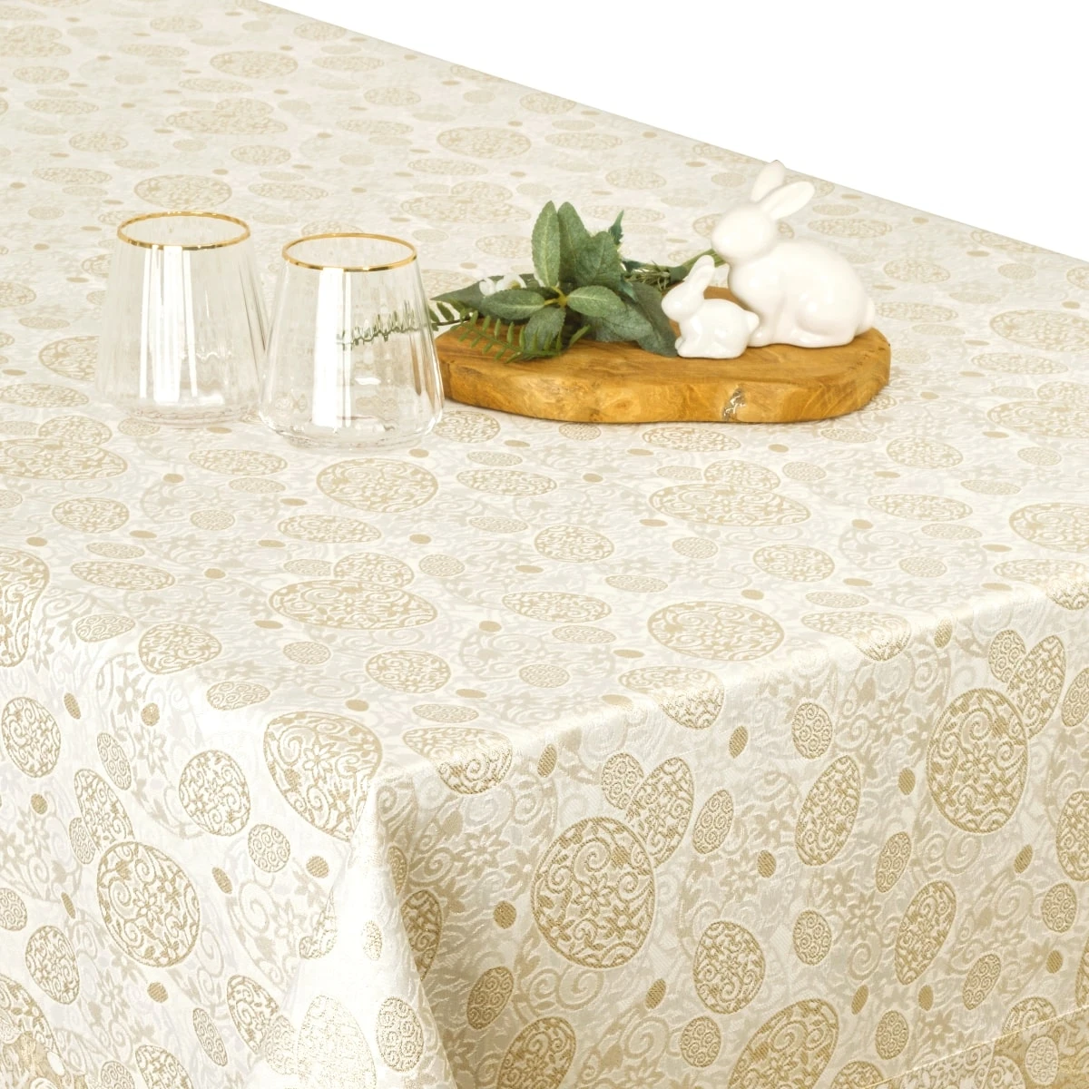 kremowy ze złotą nitką